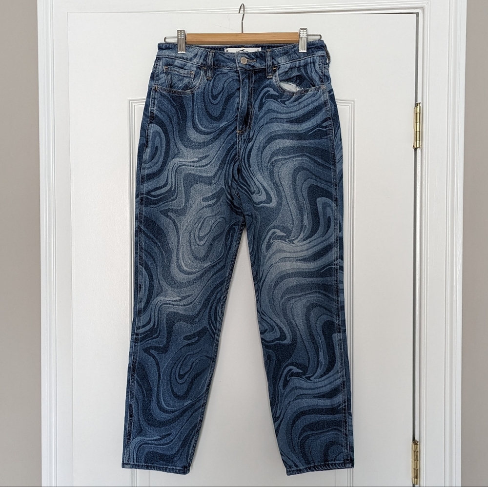 Hollister - Curvy High-Rise Mom Jean - Vintage Stretch - 5R